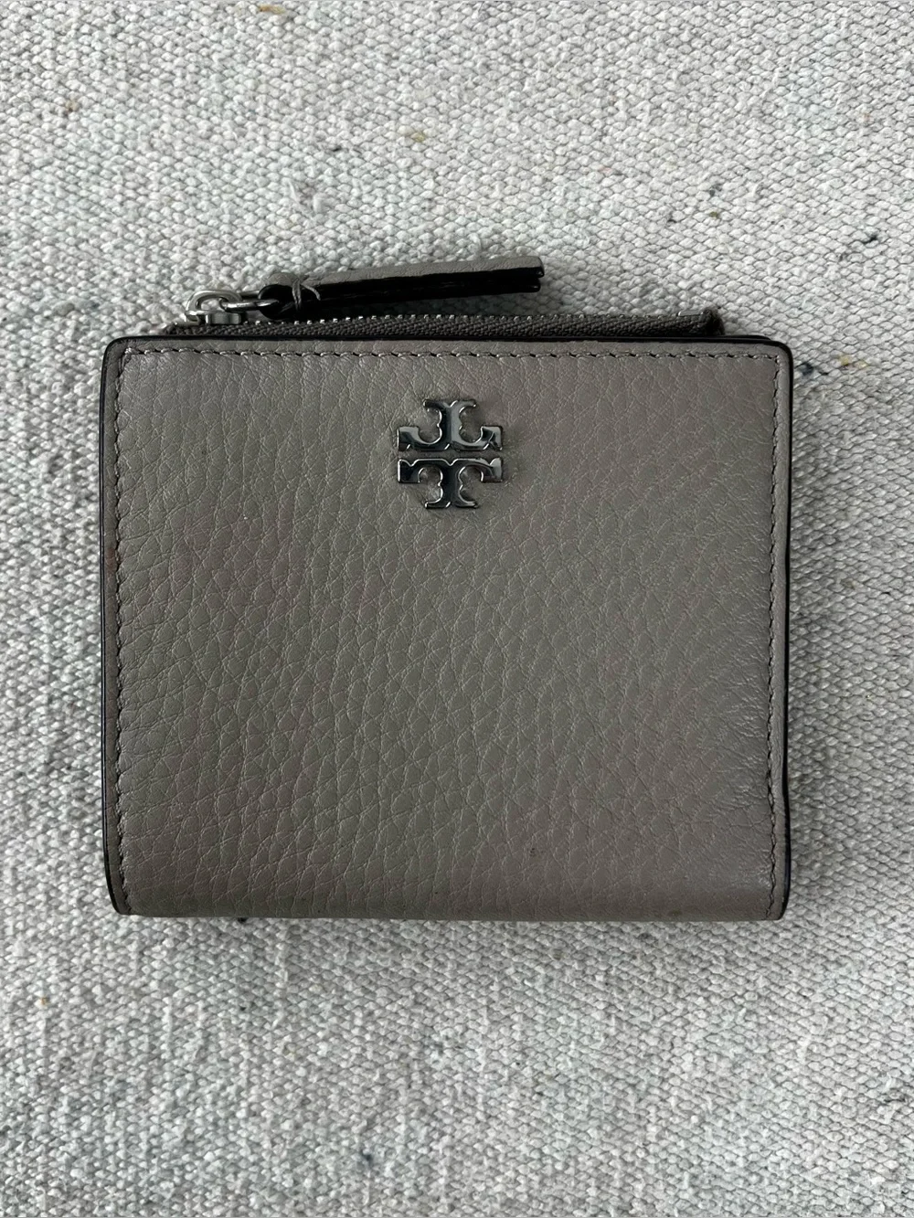 Tory Burch grey pebbled leather bifold wallet